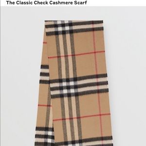 The Classic Check Cashmere Scarf